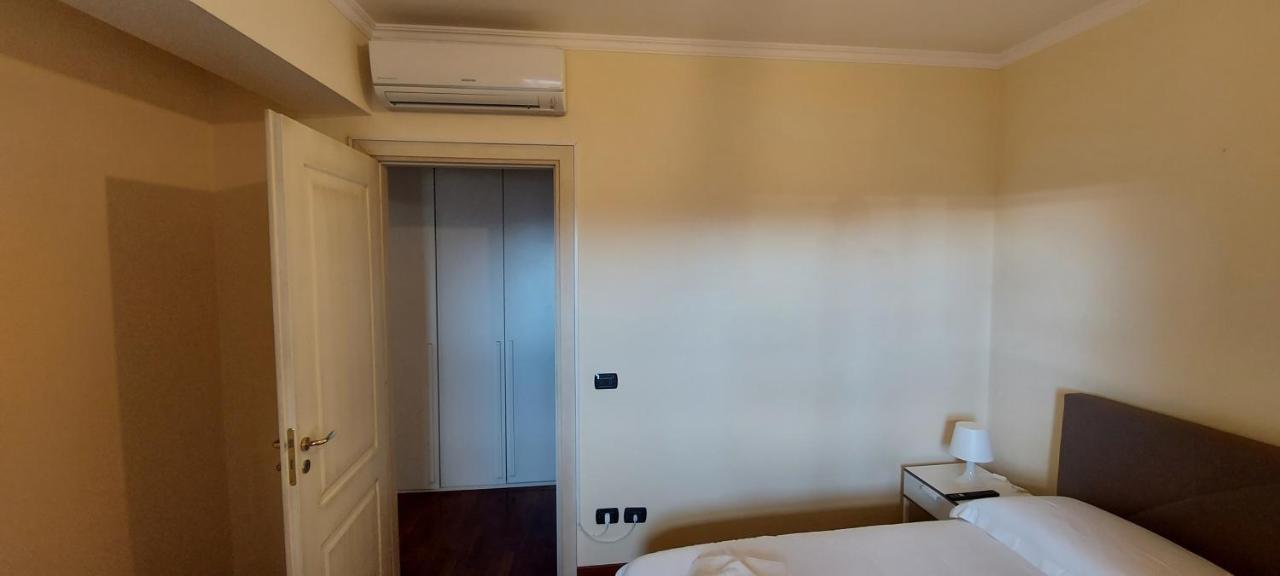Manzoni Apartment Messina Exterior foto